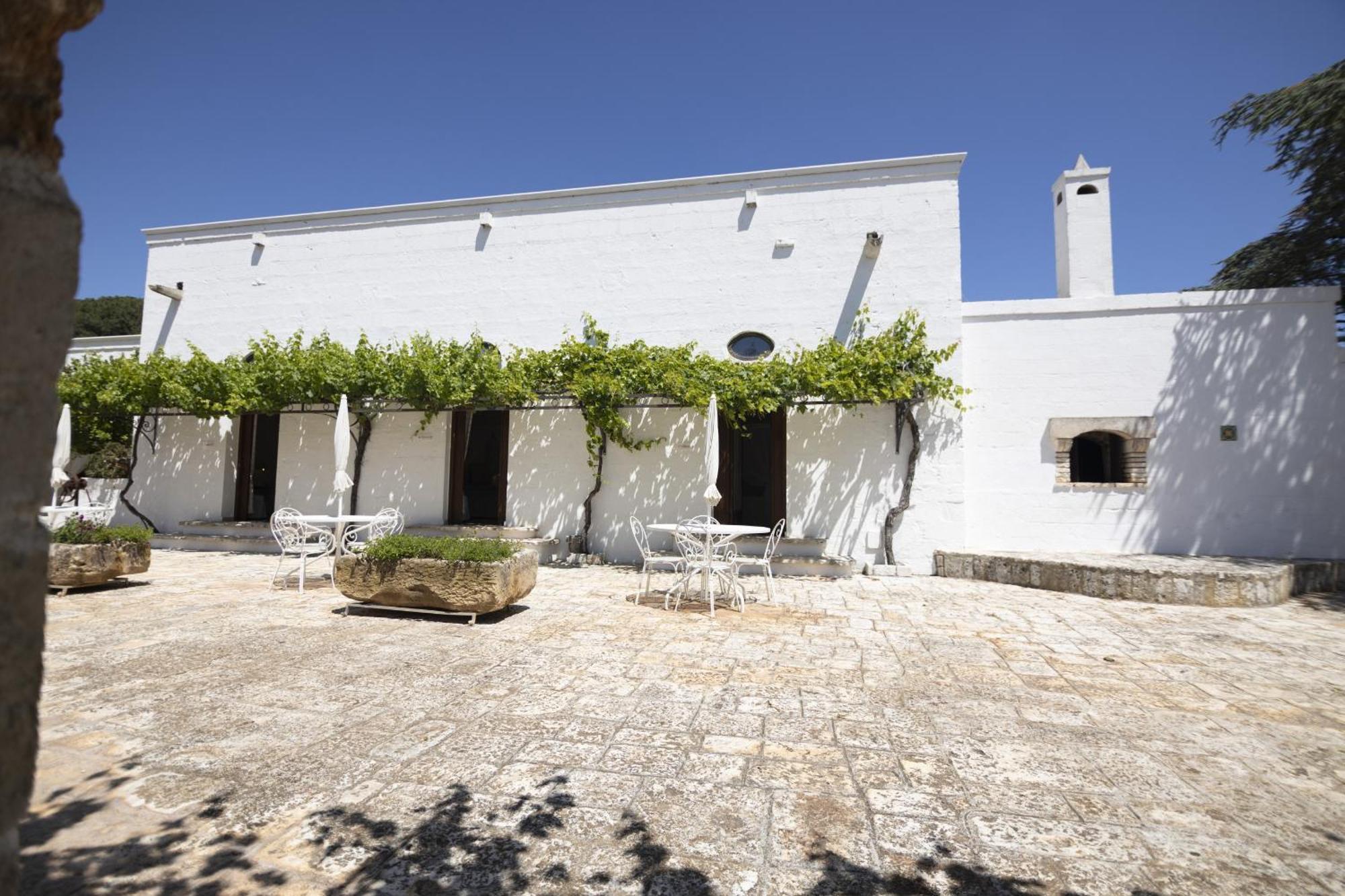 Masseria Palmo Francavilla Fontana Exterior foto